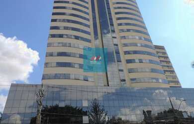 Imagem: O depósito possui 2 Vagas na garagem, 55m² de Área e está