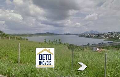 Imagem: O terreno possui 450m² de Área e está localizado em São