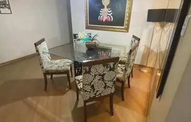 Imagem: O apartamento possui 3 Dormitórios, 2 Banheiros, 2 Vagas na