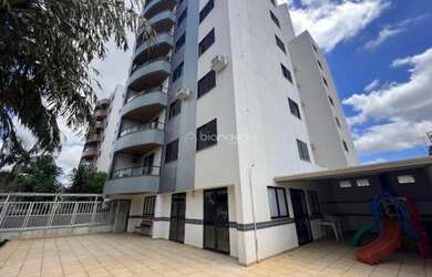 Imagem: O apartamento possui 3 Dormitórios, 2 Banheiros, 102m² de