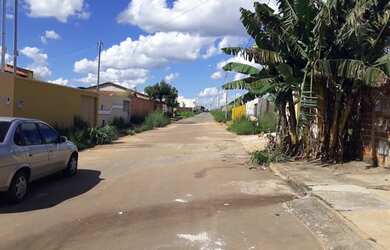 Imagem 1: Lote a venda com 200 metros quadrados em Residencial Santa Edwiges, Senador...