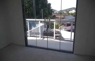 Imagem 3: CASA COM TRÊS SUÍTES, EM PECHINCHA, RUA JOAQUIM TOURINHO