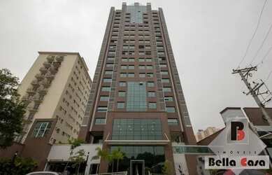 Imagem: O depósito à venda possui 2 Vagas na garagem e 71m² de Área