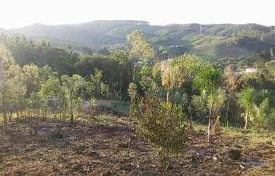 Imagem: A chácara possui 3.500m² de Área e está localizado em Pacotuba