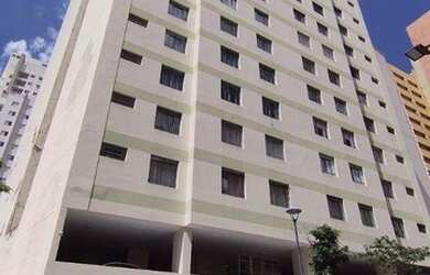 Imagem: O apartamento possui 1 Dormitório, 1 Banheiro, 1 Vaga na garagem