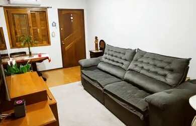 Imagem: A casa possui 3 Dormitórios, 3 Banheiros, 1 Vaga na garagem