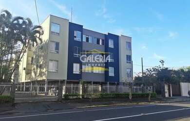 Imagem: O apartamento possui 3 Dormitórios, 1 Banheiro, 1 Vaga na garagem