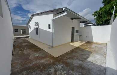 Imagem: A casa para alugar possui 2 Dormitórios, 1 Banheiro, 2 Vagas