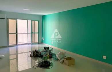 Imagem 2: Apartamento à venda, 2 quartos, 1 suíte, 1 vaga, Botafogo - RIO DE JANEIRO/RJ