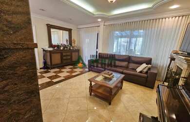 Imagem 3: Sobrado com 4 quartos com suítes na Região Sul