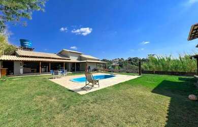 Imagem: A pousada chalé à venda possui 4 Dormitórios, Acomodam 10