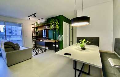 Imagem: O apartamento possui 2 Dormitórios, 2 Banheiros, 2 Vagas na