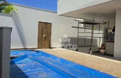 Imagem 8: Casa térrea com 3 suítes à venda, 210m² por R$ 2.100.000 - Condomínio...