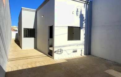 Imagem: Bairro Santo Inácio. Casa com 3 quartos, sendo uma suíte