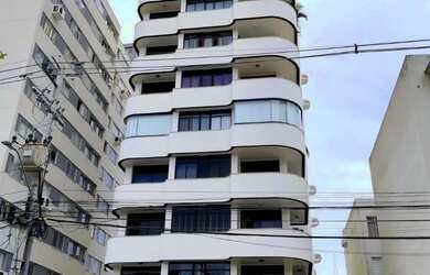 Imagem: O apartamento possui 4 Dormitórios, 4 Banheiros, 2 Vagas na