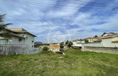 Imagem: O terreno possui 450m² de Área, Imóvel novo e está localizado