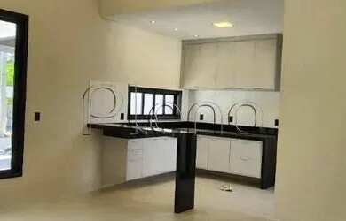 Imagem: A casa em condomínio possui 3 Dormitórios, 3 Banheiros, 2