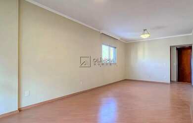 Imagem: O apartamento possui 4 Dormitórios, 4 Banheiros, 2 Vagas na