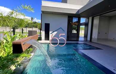 Imagem: A casa em condomínio possui 4 Dormitórios, 5 Banheiros, 3