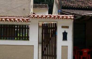 Imagem: A casa possui 2 Dormitórios, 1 Banheiro, 35m² de Área e