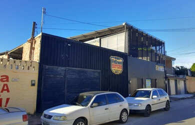 Imagem: A casa possui 1 Dormitório, 1 Banheiro e 30m² de Área e está