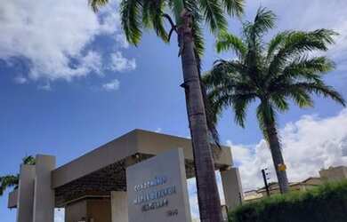 Imagem: A casa em condomínio possui 5 Dormitórios, 5 Banheiros, 3