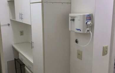 Imagem: O depósito possui 1 Vaga na garagem e 38m² de Área e está