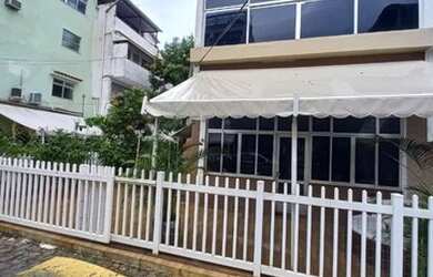 Imagem: A casa em condomínio possui 3 Dormitórios, 2 Banheiros e 88m²