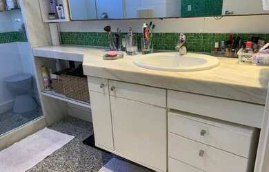 Imagem 15: MARAVILHOSO APARTAMENTO SITUADO NA JOAQUIM LÍRIO, PRAIA DO CANTO, VITÓRIA....