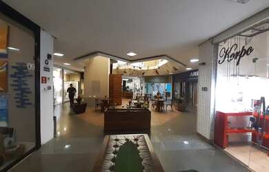 Imagem 2: Compre Loja 50 m² - Shopping Rio Branco - Santa Lúcia por R$ 380.000,00