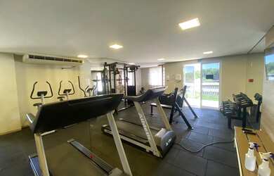 Imagem 12: GOLDEN GREEN RESIDENCE. Piscina, Churrasqueira, VarandaeÁrea de serviço