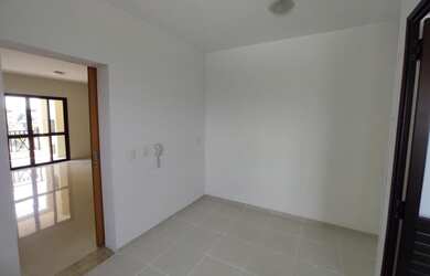 Imagem: O apartamento possui 4 Dormitórios, 2 Banheiros, 2 Vagas na