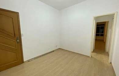 Imagem: O apartamento possui 1 Dormitório, 1 Banheiro e 45m² de Área