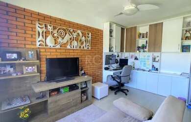 Imagem: O depósito possui 1 Vaga na garagem, 73m² de Área e Imóvel