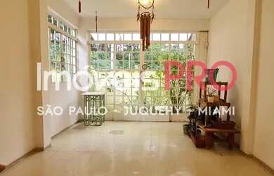 Imagem: A casa possui 2 Dormitórios, 3 Banheiros, 3 Vagas na garagem