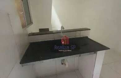 Imagem: A casa possui 1 Dormitório, 1 Banheiro, 35m² de Área e está