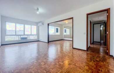 Imagem: O apartamento possui 3 Dormitórios, 3 Banheiros, 2 Vagas na