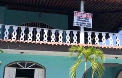 Imagem: A casa possui 3 Dormitórios, 3 Banheiros, 3 Vagas na garagem