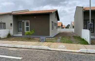 Imagem: A casa em condomínio possui 2 Dormitórios, 2 Banheiros, 1