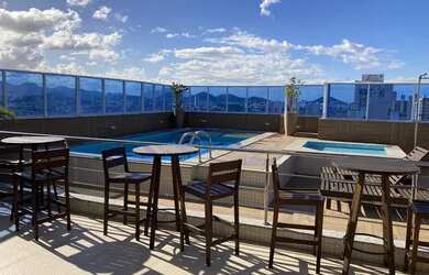 Imagem: O apartamento possui 2 Dormitórios, 2 Banheiros, 2 Vagas na