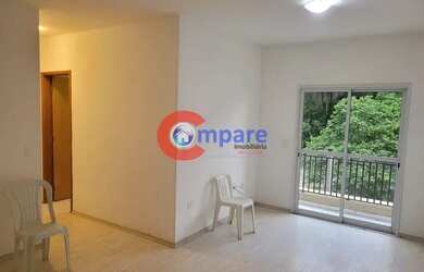 Imagem: O apartamento possui 3 Dormitórios, 1 Banheiro, 2 Vagas na