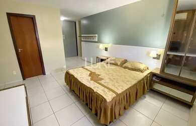 Imagem: A casa possui 4 Dormitórios, 4 Banheiros, 4 Vagas na garagem