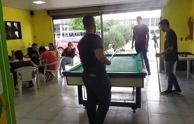 Imagem: O depósito possui 5 Vagas na garagem, 400m² de Área e está