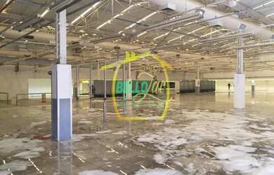 Imagem 5: Espetacular Galpão - venda por R$ 15.000.000 ou aluguel por R$ 80.000/mês...