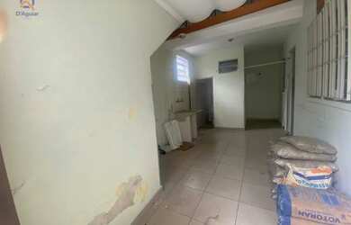 Imagem: A casa possui 1 Dormitório, 1 Banheiro, 30m² de Área e está