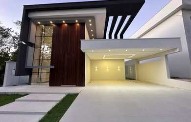 Imagem: A casa em condomínio possui 3 Dormitórios, 5 Banheiros, 380m²