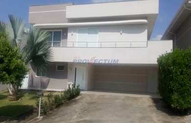 Imagem: A casa em condomínio possui 3 Dormitórios, 4 Banheiros, 4