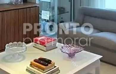 Imagem: O apartamento possui 3 Dormitórios, 1 Banheiro, 2 Vagas na