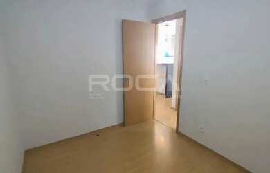 Imagem 12: Aluguel de Apartamento Padrão com 2 Dormitórios em São Carlos