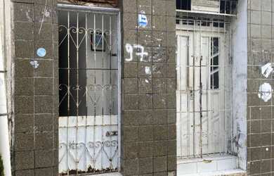 Imagem: A casa possui 3 Dormitórios, 2 Banheiros, 147m² de Área e